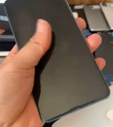 红米K40。12256。 后换组屏。后盖。...