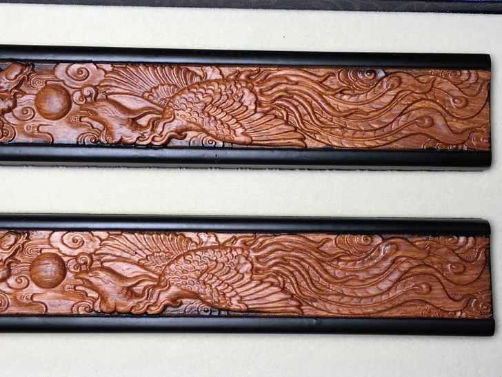 【品名】龙凤呈祥镇尺