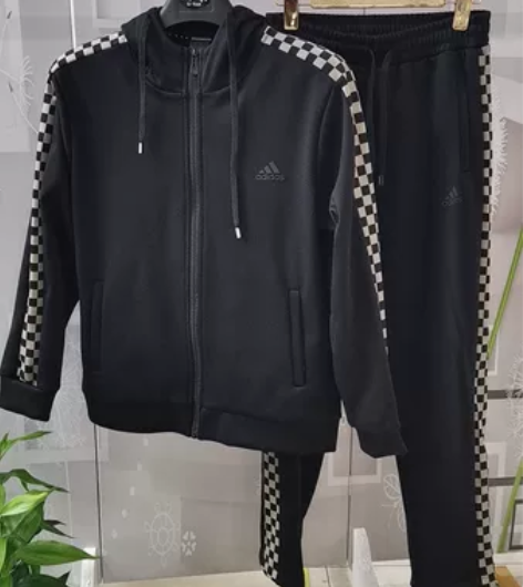 男士新款加绒运动套装！做工精细，内里一体复...