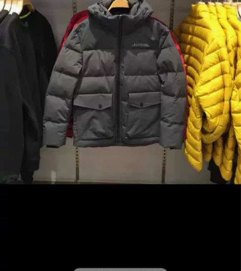 正品佐丹奴羽绒服男 加厚防风多袋可拆帽保暖...