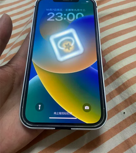 出12pro max，白色国航，128g，...