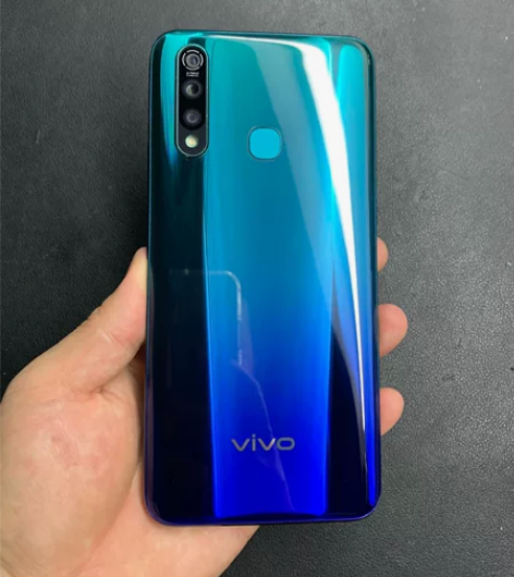 vivo Z5x 6+128G内存 学生游...