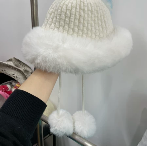 「冬季针织毛绒帽」 买来只用过一两次，4个...