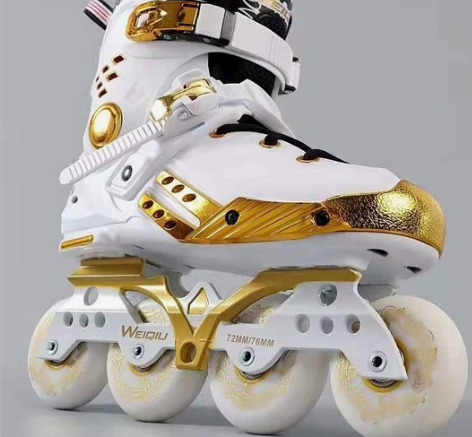 直排轮滑鞋成人儿童轮滑旱冰鞋，几乎全新没用...