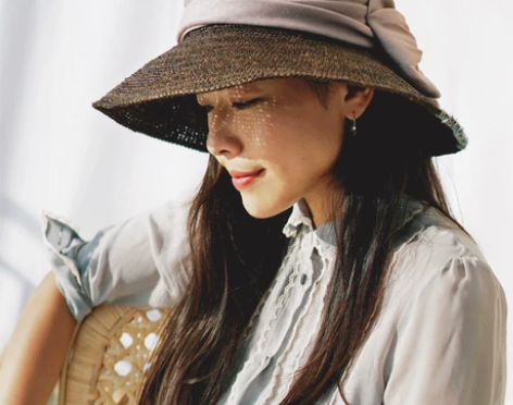 Lion~原创 一首小诗 蝴蝶结手工拉菲草...