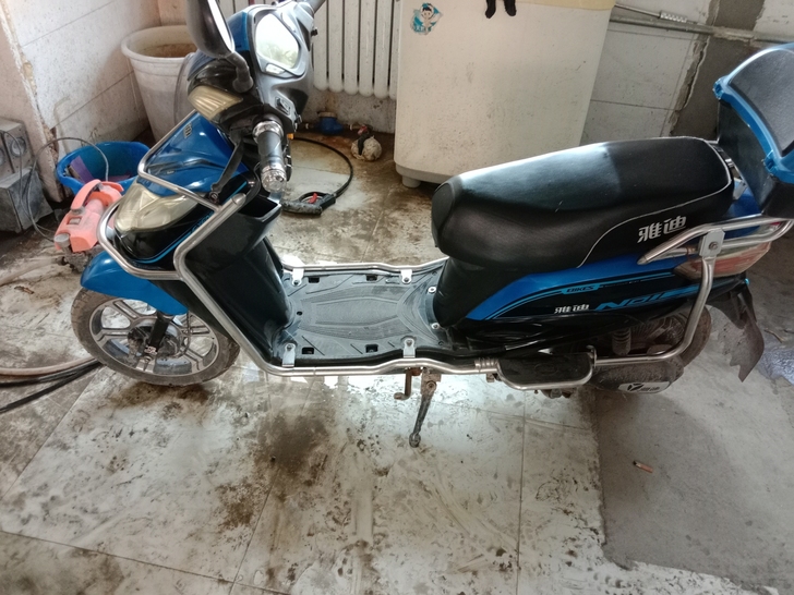 雅迪电动车 出售 总公里不超过200 就落...