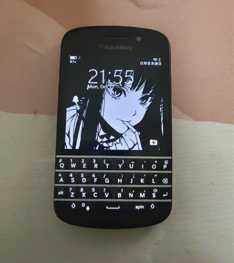 出黑莓q10 9新成色，预算qq，音乐，腾...