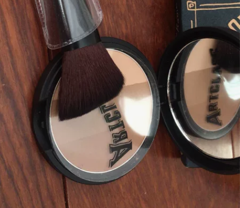 全新涂酷修容 带刷子  未使用。日期到20...