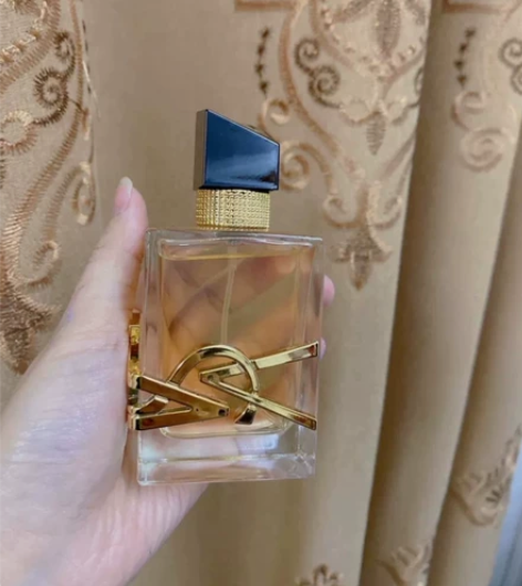 自由之水同香女士淡香水 持久留香，本人长期...