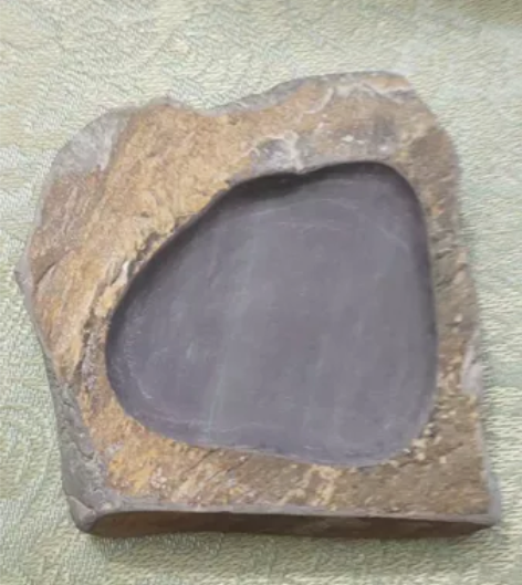 端砚古塔岩5号，很老的石，可巧雕，下发神器...