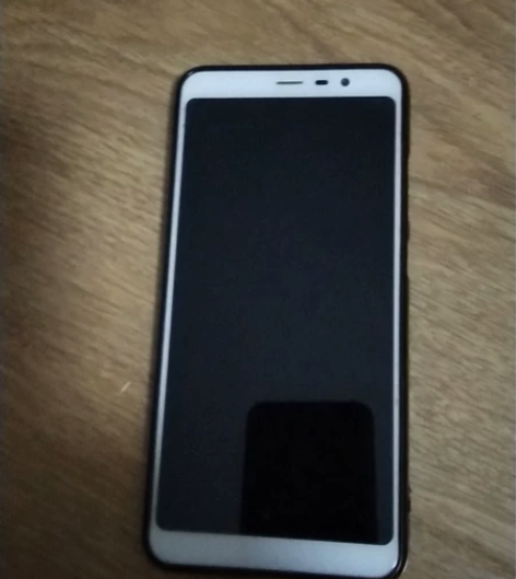海信青春版，4+64G的，几乎全新， 感兴...