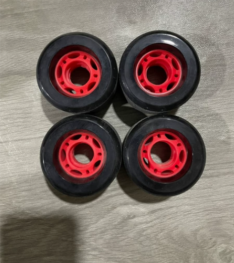 滑板长板专业板小鱼板大鱼板轮子全新4个包邮...