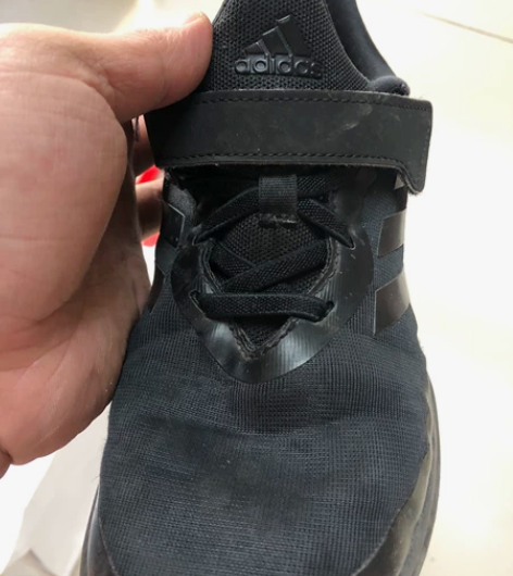 阿迪男孩运动鞋，鞋码36号，6.5成新，4...