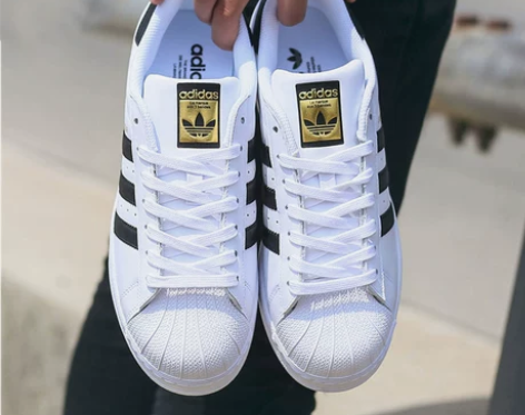 阿迪达斯运动鞋 运动鞋男鞋三叶草女鞋春金标...