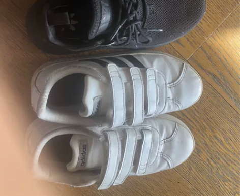 阿迪，95新，两双80 感兴趣的话点“我想...