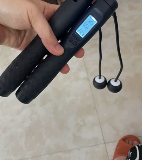 中欧负重跳绳?小球，没用过基本全新，低价出...