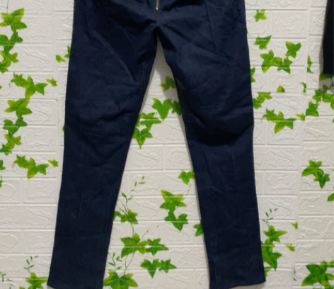 男士牛仔裤腰围88裤长110、特价出不议价...