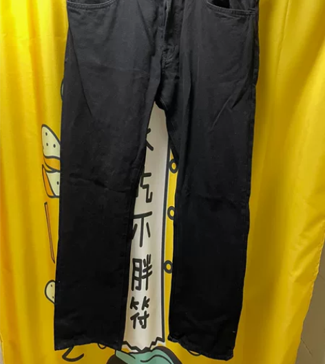 男士牛仔长裤。穿过一次洗过一次。xl。裤长...