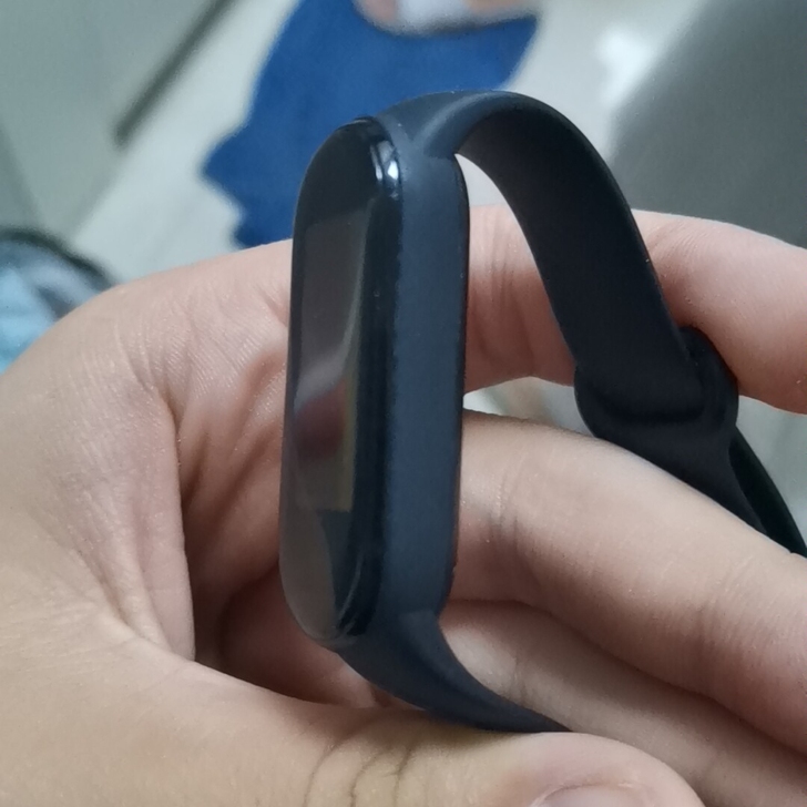 小米手环5nfc版 屏幕没有划痕边角略有磕碰