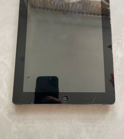 苹果平板ipad4代，简单的游戏，看剧电影...