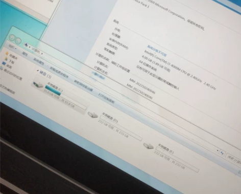锋麦游戏本1100元 自提 感兴趣的话点“...