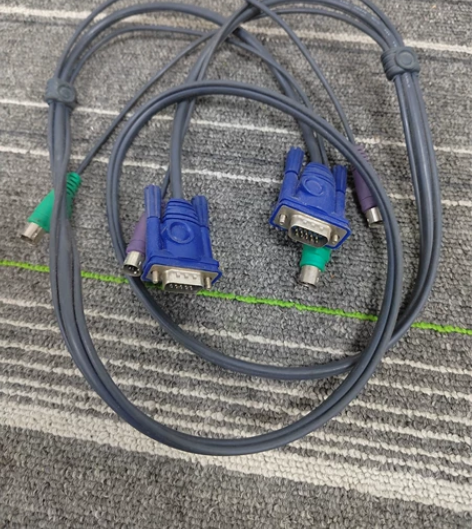 KVM线PS2键盘鼠标VGA线KVM切换器...