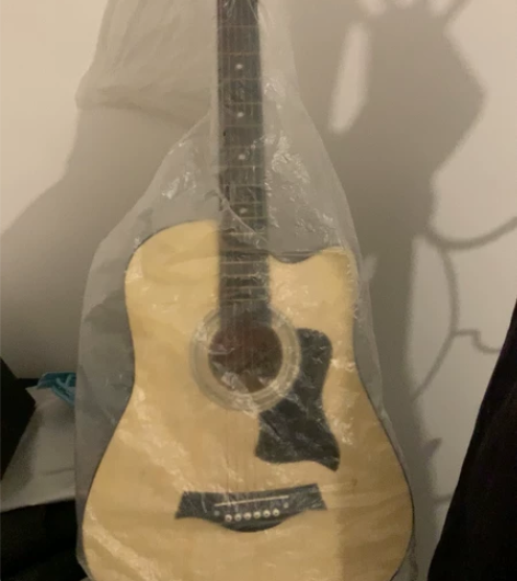 搬家入门吉他便宜出 感兴趣的话点“我想要”...