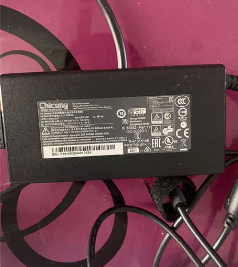 神舟战神G8 原装充电器 无破损 150W...