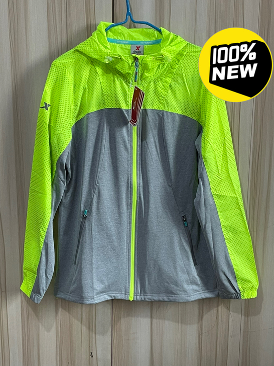 全新特步针织套装，断码清仓，上衣尺码175...