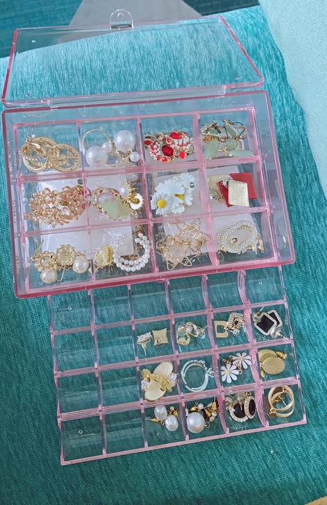 透明首饰收纳盒分格防尘首饰盒