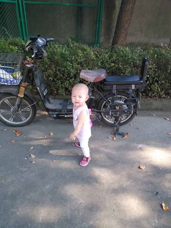 恒光载货电动车低价转让，有国标永久牌照，质...