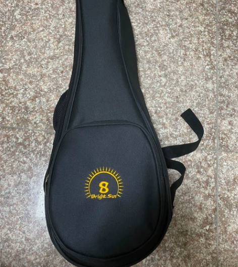 艳阳23寸26寸尤克里里加厚琴包几乎全新无...