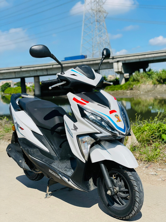 新大洲本田裂行RX