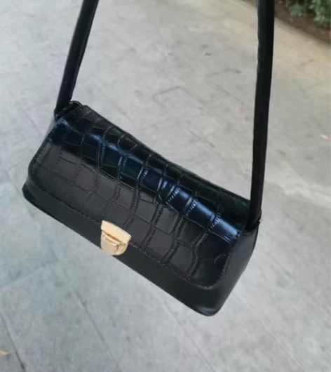 法式小众包包女2022新款潮韩版百搭单肩小...