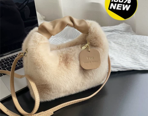 2022秋冬新款高级感仿毛包饭盒包毛绒女式...
