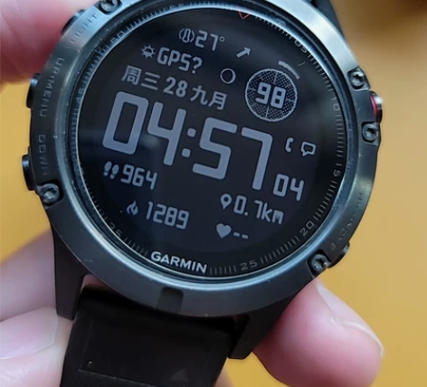 佳明Garmin    Fenix5国行中...