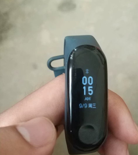 打包出联想zuk z2和小米手环三普通版 ...