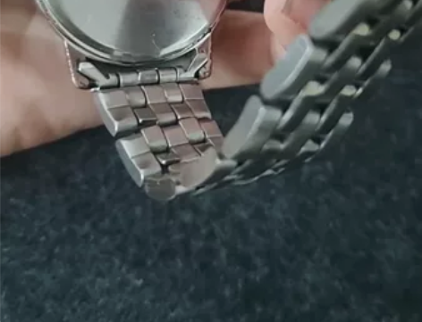Casio 手表 三眼石英防水钢表链指针式...