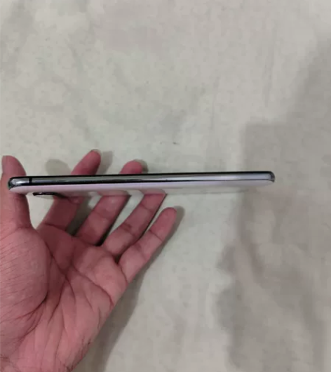 魅族17手机，自用 屏幕完好无损坏，后盖换...