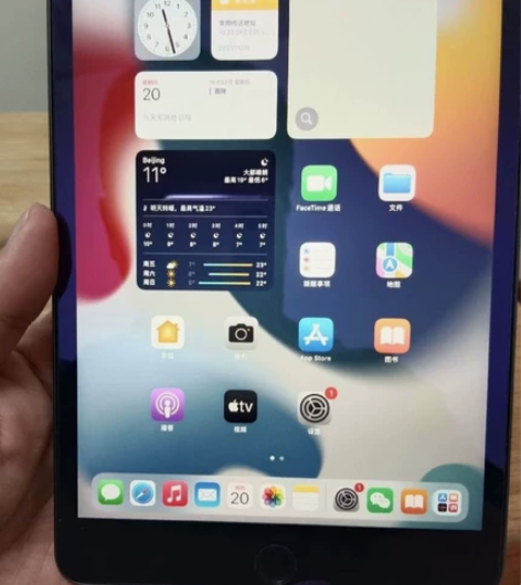 苹 果ipadmini5  平 板 电 脑...