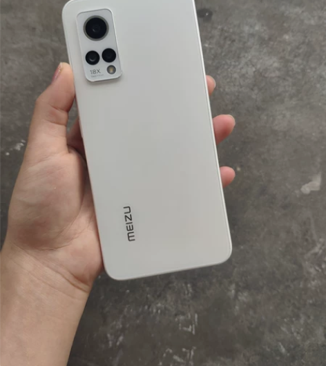 出自用魅族18X纯白色,仅单机 9月3号从...