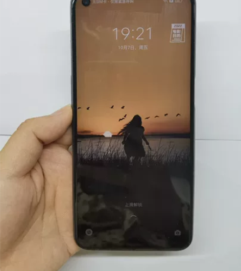 realme真我Q3 8+128全网...