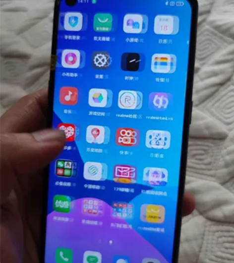 oppo realme 真我Q3 Pro狂...