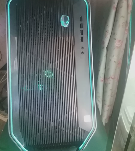 出售外星人R5台式主机一台,详细配置请看下...