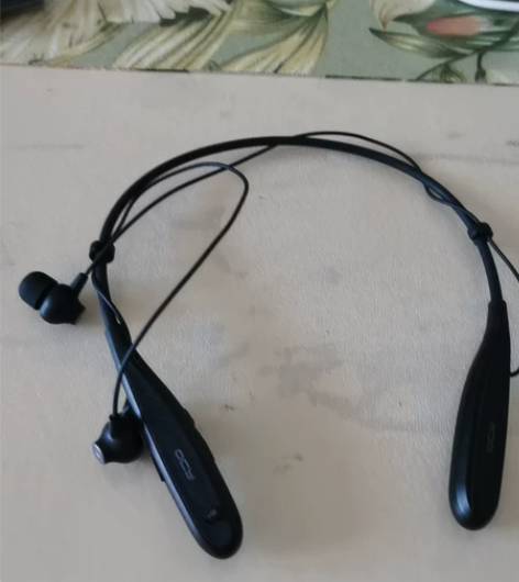 蓝牙运动耳机，qcy-qy25，包邮，全新...