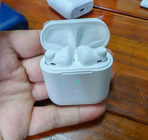 QCY T8蓝牙耳机 二手 功能正常 能...