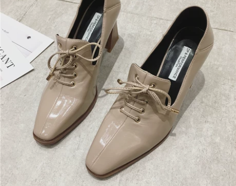 全新，未穿单鞋女春秋季粗跟百搭高跟鞋英伦风...