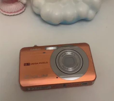 卡西欧z85相机 配件齐全 日文 颜色挺少...