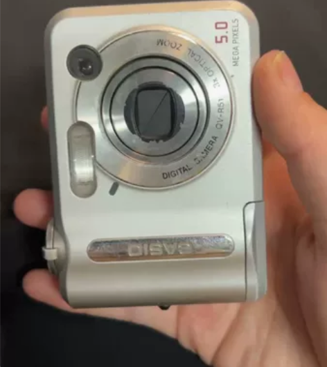 卡西欧qv-r51银色，成色不错，500万...