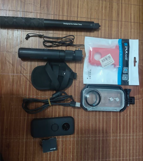 Insta360 ONEX全景相机摩托车骑...